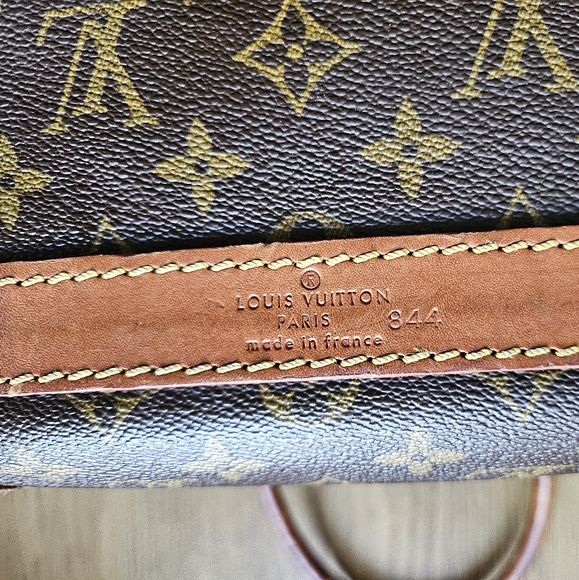 Authentic Louis Vuitton Monogram Sac Chaussures duffle bag - Picture 9 of 17